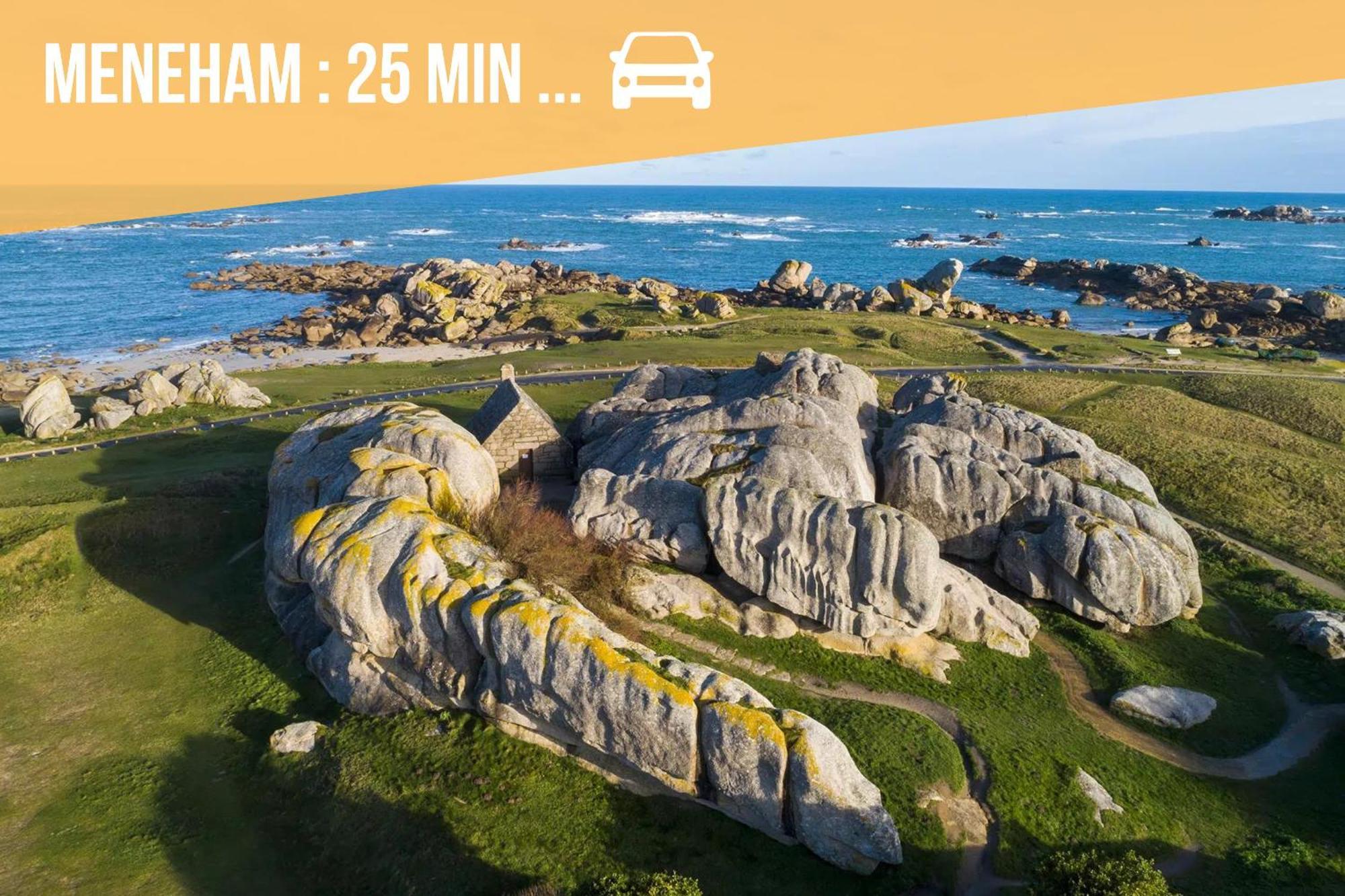 Le Loft Du Dolmen Clara, Entre Terre Et Mer Plounevez-Lochrist Bagian luar foto